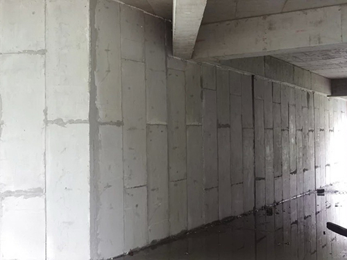 輕質隔墻板環保建材應該創新